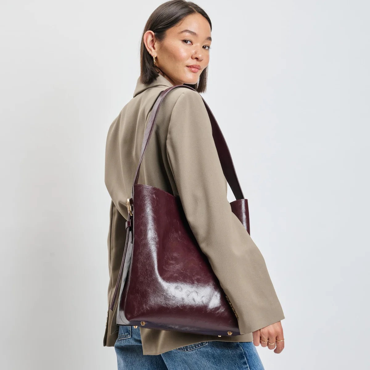 Brooke Bucket Bag Burgundy – Mapel Boutique