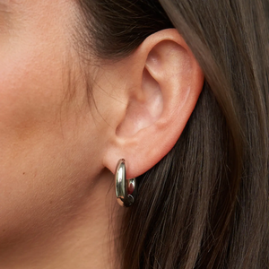 
            
                Load image into Gallery viewer, Silver Chunky Hoops Mini
            
        