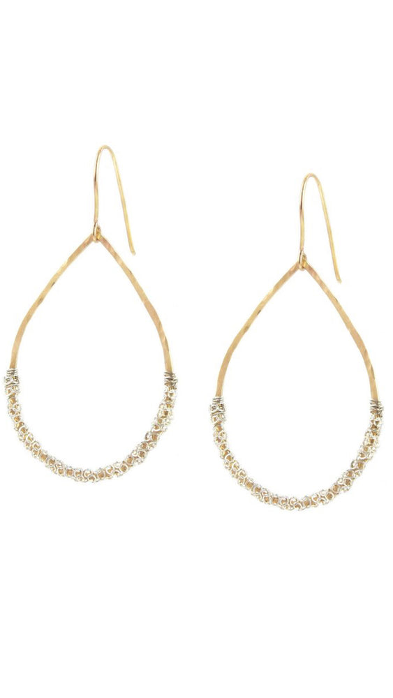 
            
                Load image into Gallery viewer, Agapantha Michele Chain Hoops 14k Gold Fill
            
        