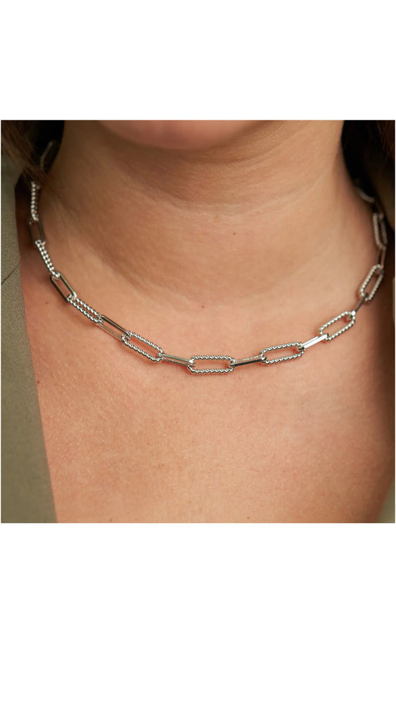 Silver Twisted Links Necklace