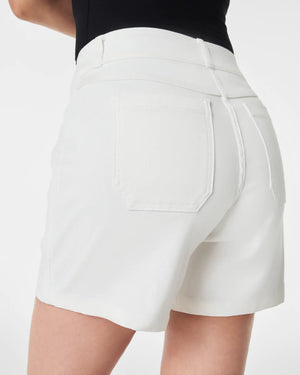 Spanx Stretch Twill Shorts 6" White