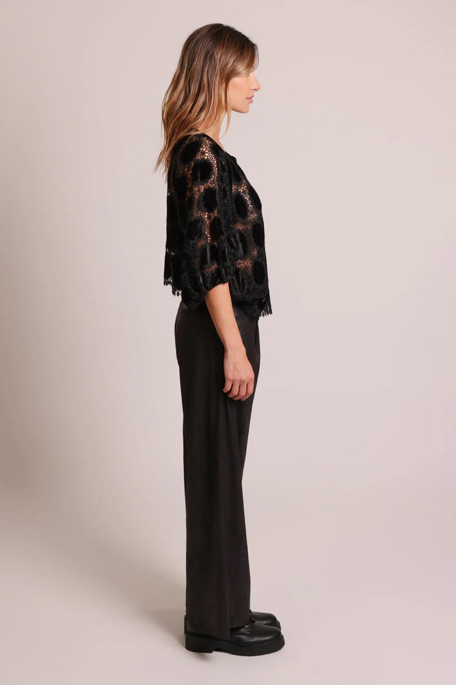 Bloom Blouse Black
