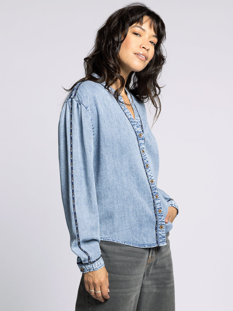 Lettie Shirt Light Blue
