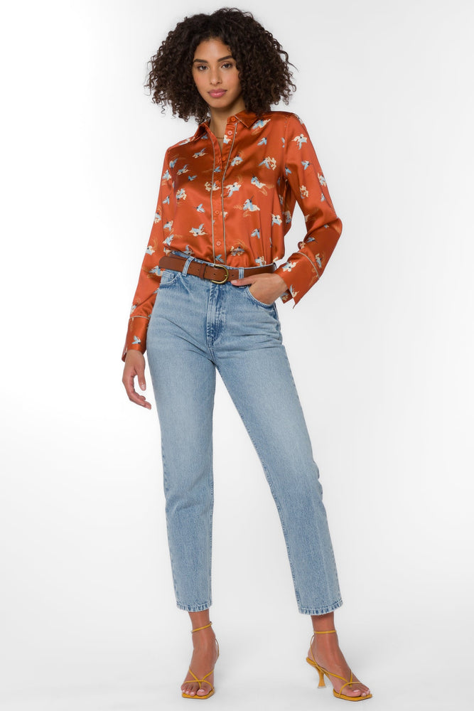 
            
                Load image into Gallery viewer, Liza Button Down Blouse Rust
            
        