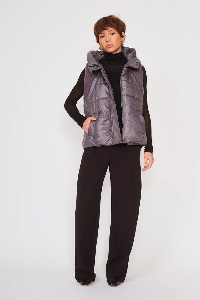 Violet Vest Charcoal