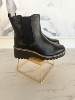 Chelsea Ankle Boot Black