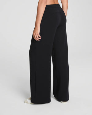 SPANX AirEssentials Wide Leg Pant VERYBLACK / S SPANX AirEssentials Wide Leg Pant VERYBLACK / S