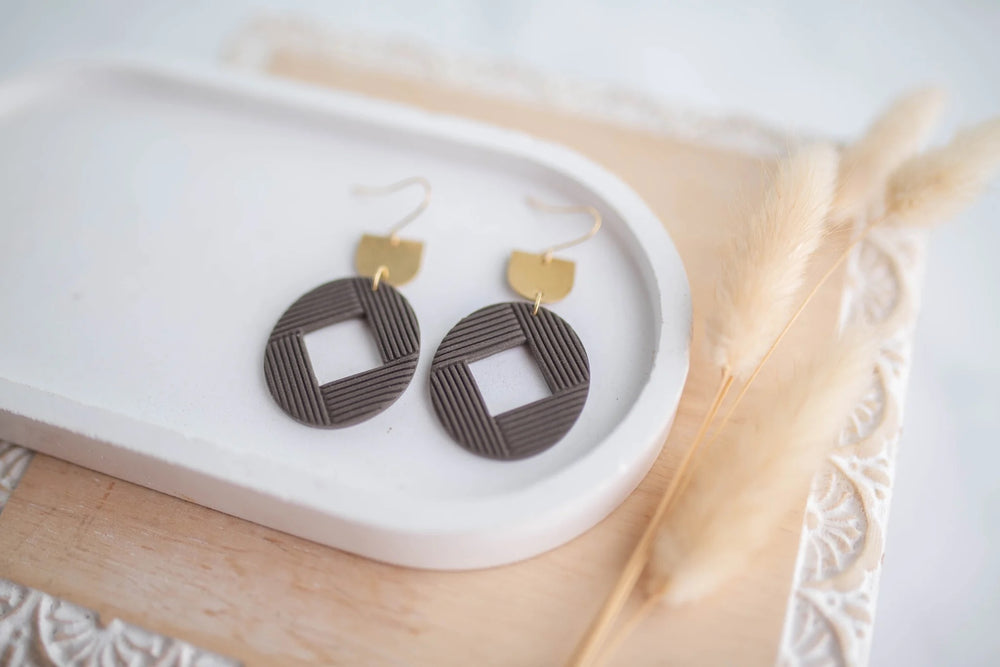 Cozy Dangles - Tabacco