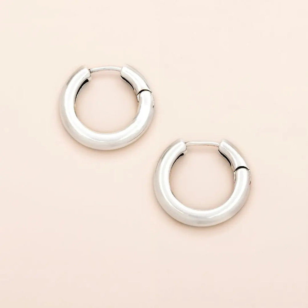 Refined - Stellar Hoop Medium / Sterling Silver