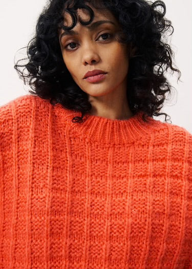 Chiara Sweater Coral Mapel Boutique