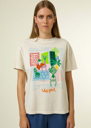 
            
                Load image into Gallery viewer, Chez FRNCH Tee Cream
            
        