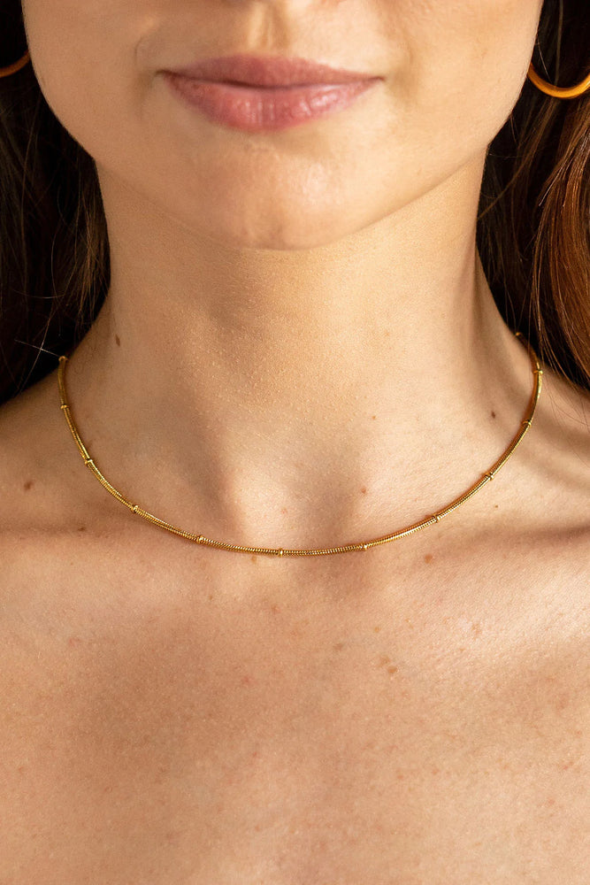 
            
                Load image into Gallery viewer, New Adore Choker
            
        