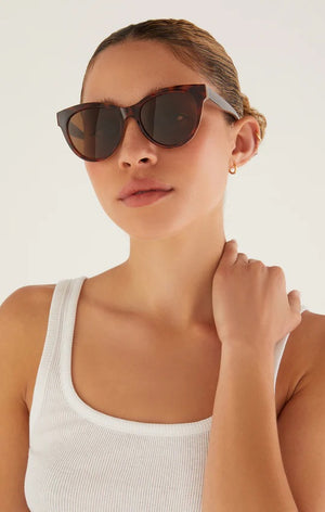 
            
                Load image into Gallery viewer, Z Supply Sunglasses - Bright Eyed
            
        