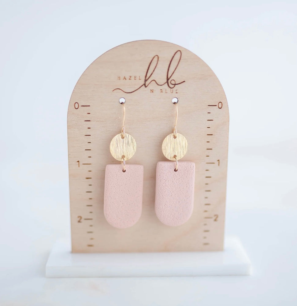 
            
                Load image into Gallery viewer, Clay Earrings Simple Dangles Basil
            
        