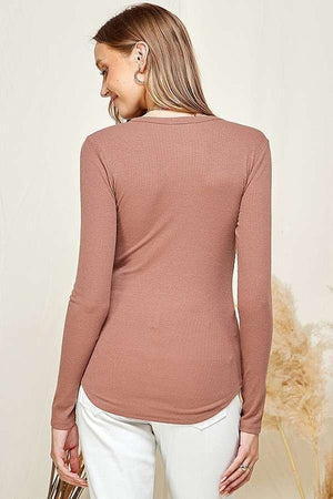 
            
                Load image into Gallery viewer, Heidi Long Sleeve Henley Cafe Creme
            
        