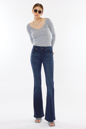 
            
                Load image into Gallery viewer, Avery Mid Rise Flare Jean
            
        